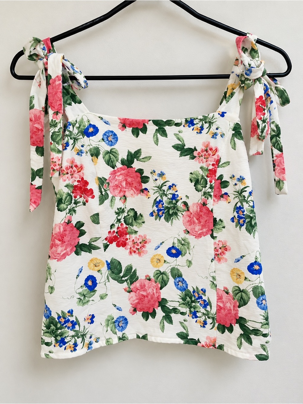 Old Navy Floral Tie-Shoulder Camisole in White with Pink, Blue & Yellow Blooms